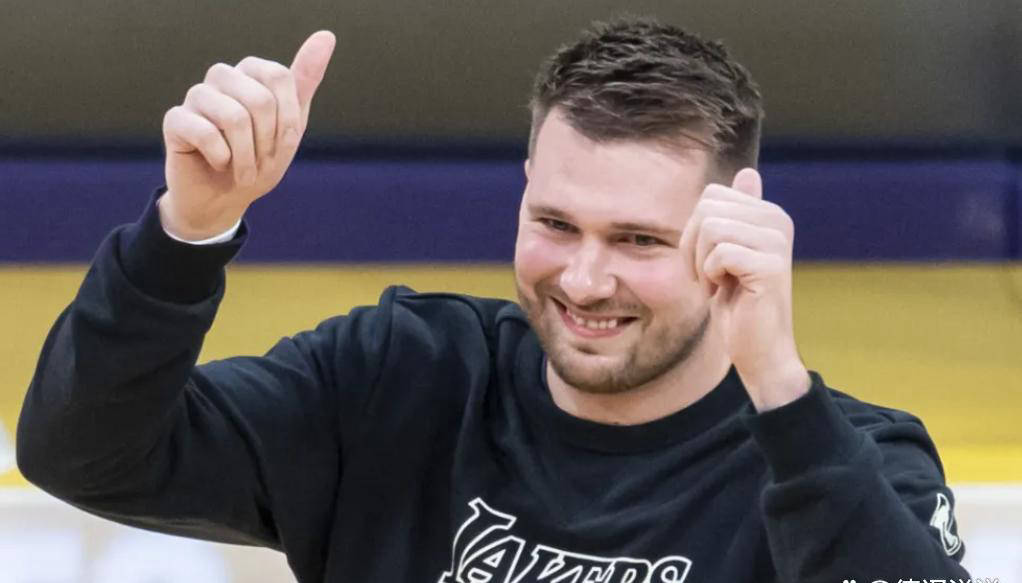 NBA传出重磅消息！湖人队正式更换新老板