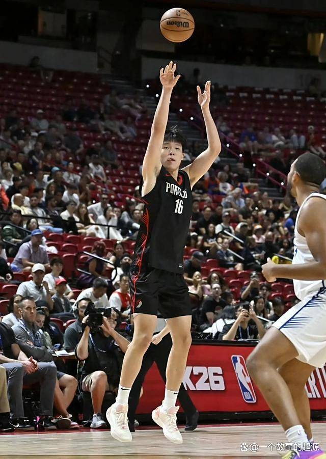 波特兰开拓者欲止连败,火箭冲击四连胜——2025夏联焦点战前瞻