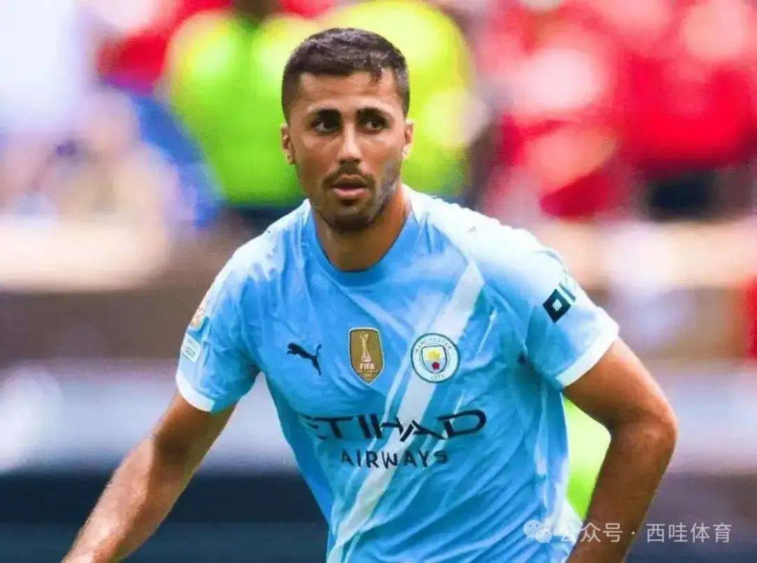 曼城大胜尤文,他是曼城外置大脑?
