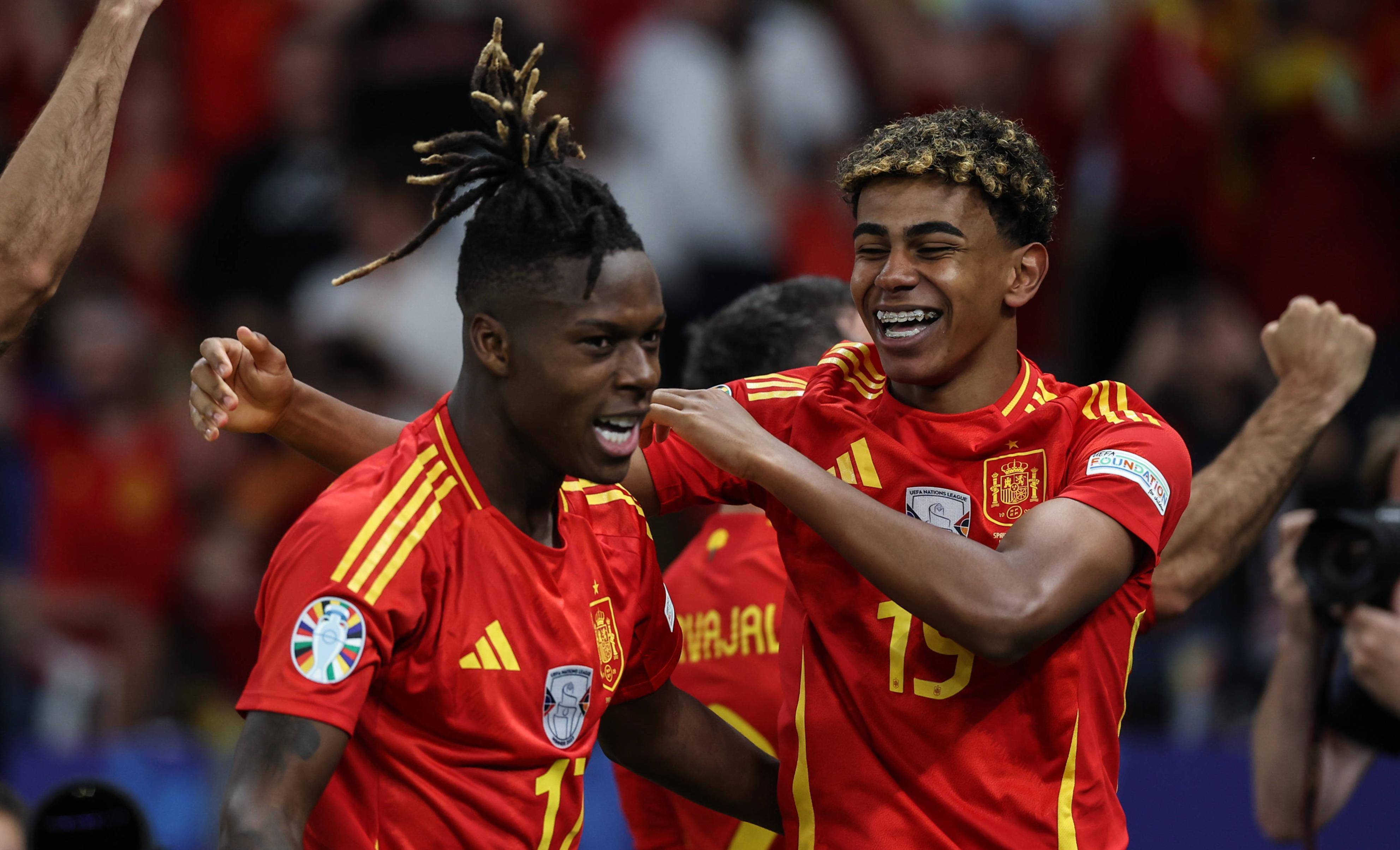 超4000万人观看！巴萨打破利物浦纪录，曼联球迷助力，拉师傅笑了