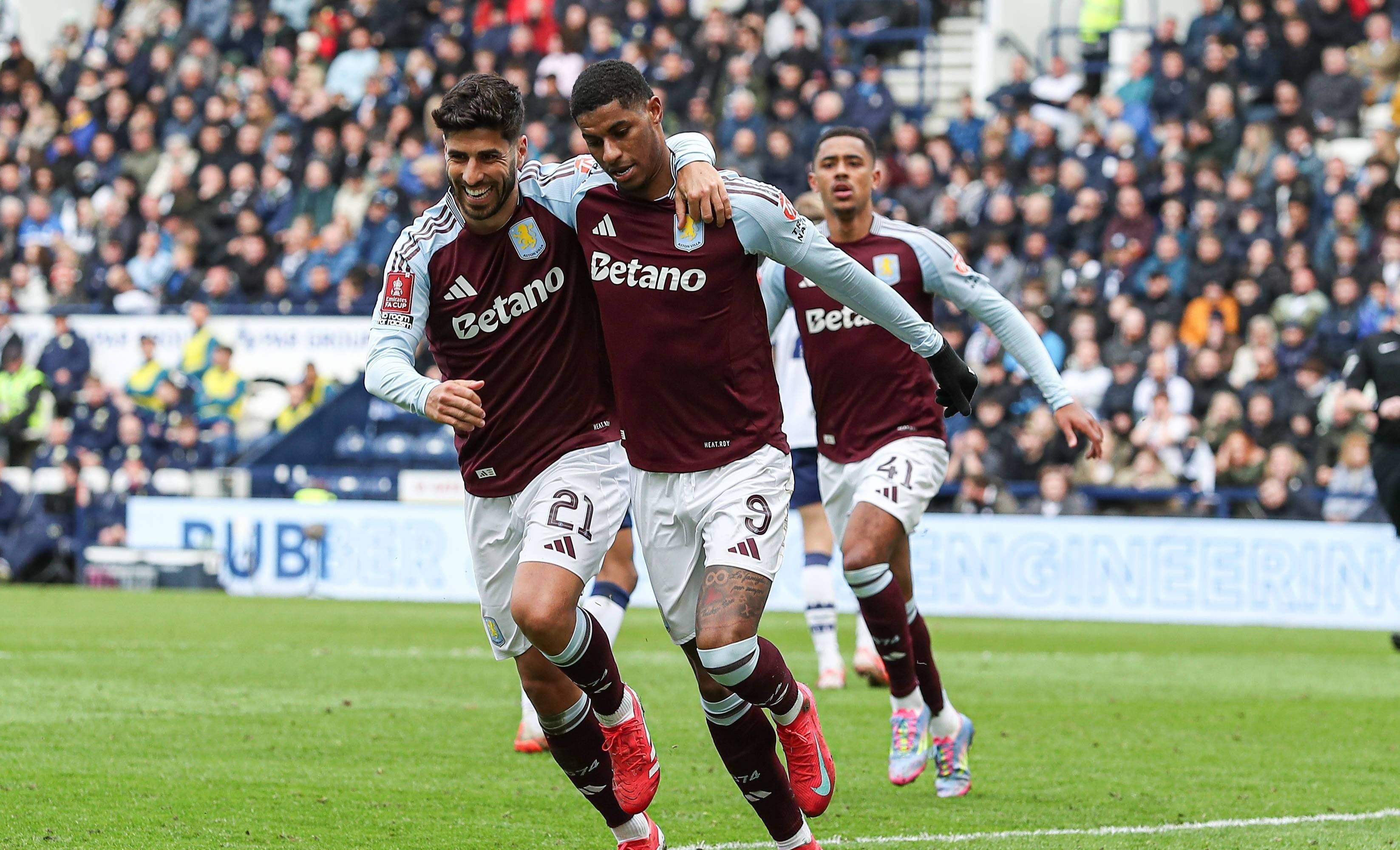 超4000万人观看！巴萨打破利物浦纪录，曼联球迷助力，拉师傅笑了