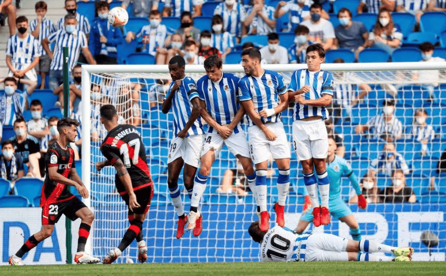 巴伦西亚 VS 皇家社会：激情对决