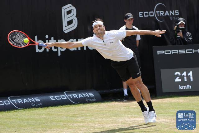 网球 | 弗里茨夺得斯图加特公开赛男单冠军