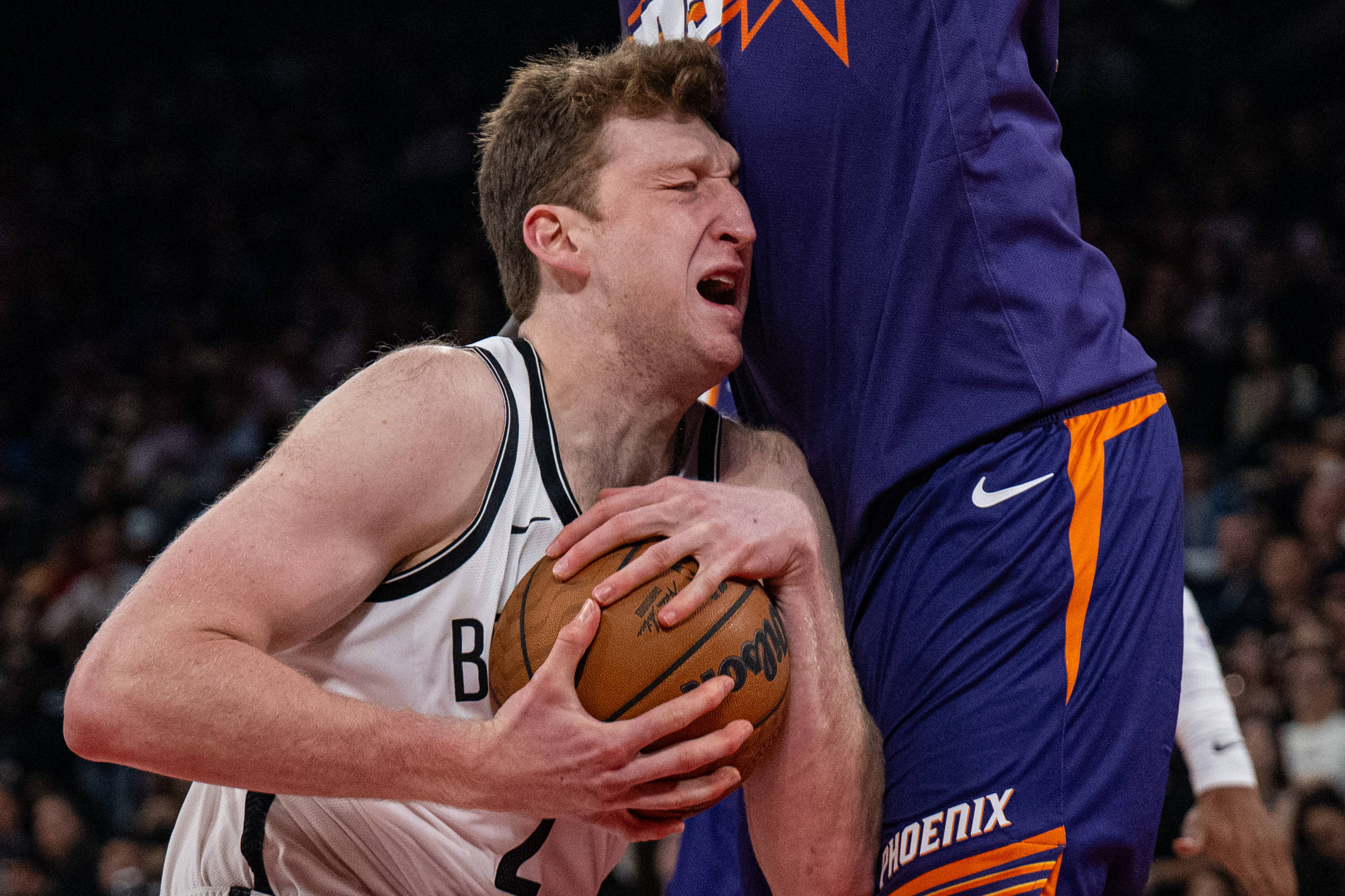 （体育）篮球——NBA季前赛：太阳胜篮网